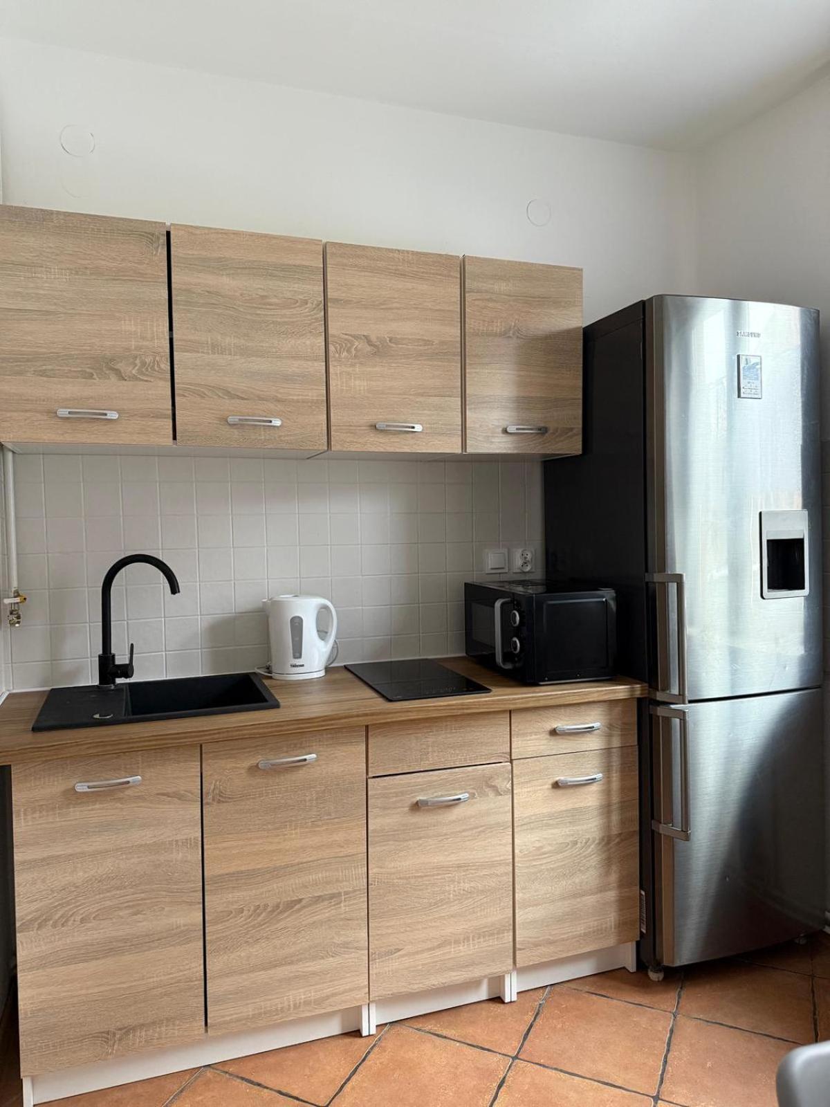 Family Apartment Пжемысл Экстерьер фото