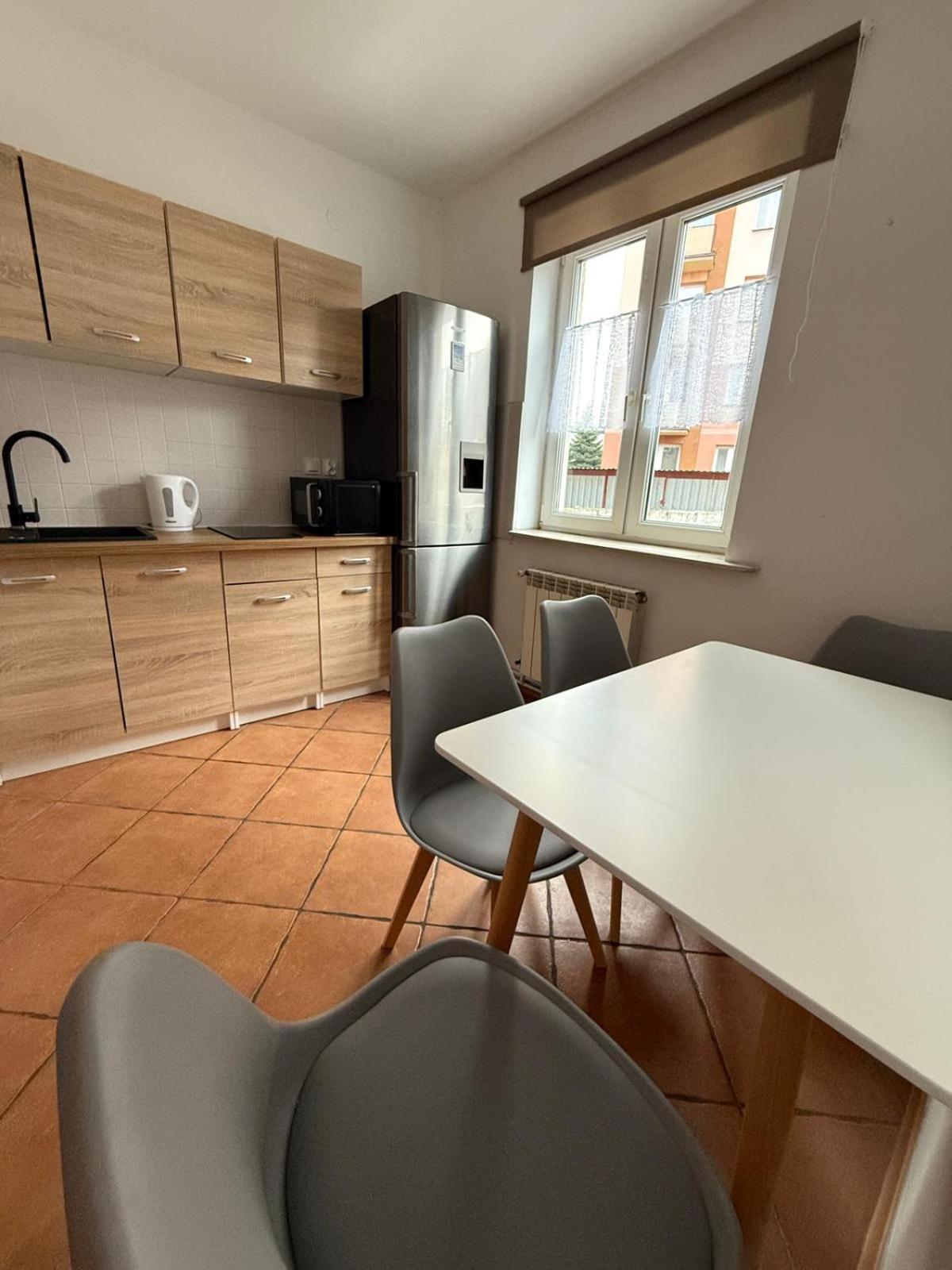 Family Apartment Пжемысл Экстерьер фото