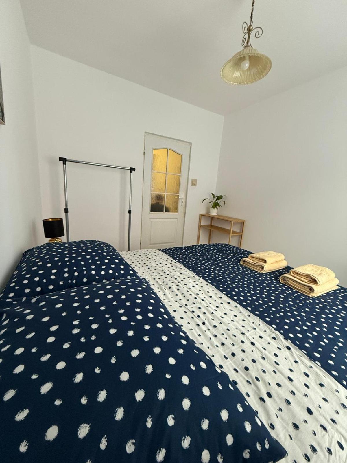 Family Apartment Пжемысл Экстерьер фото